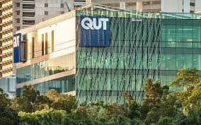 2023 PhD scholarship( Would a future geologist recognise the 6th mass extinction?) at QUT Australia