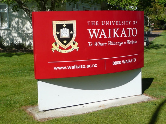 $5,000 The Thomas Pay-it-Forward Scholarship at University of Waikato, New Zealand