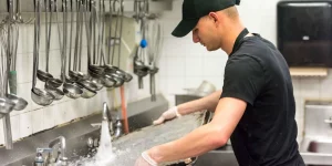 Oliver & Bonacini Restaurants Is Hiring Dishwasher Buffo (Part-time) – Calgary, Alberta