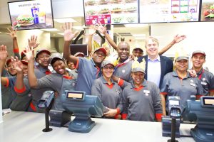 Harvey’s Is Immediately Hiring Multiple Candidates For Burger Team Member Job – Brockville, ON