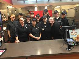 McDonald’s Is Now Hiring Multiple Candidates For Part-Time Crew Member Job – UNIT #2 – 2359 NESS AVENUE, Winnipeg, MB