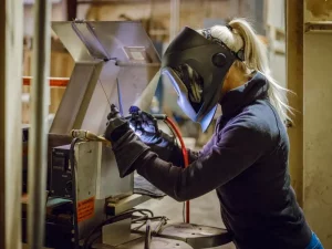 Welder Is Urgently Needed In Consortium Staffing Solutions – Oshawa, Ontario